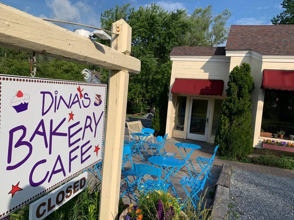 Dina's Bakery